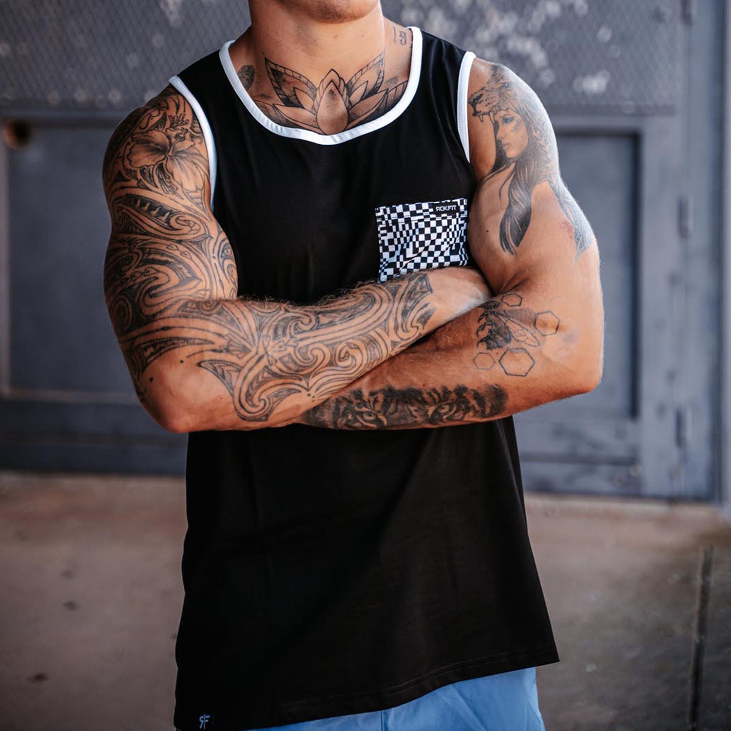 HIBISCUS OG LABEL CROPPED TANK PINK – BlackEyePatch