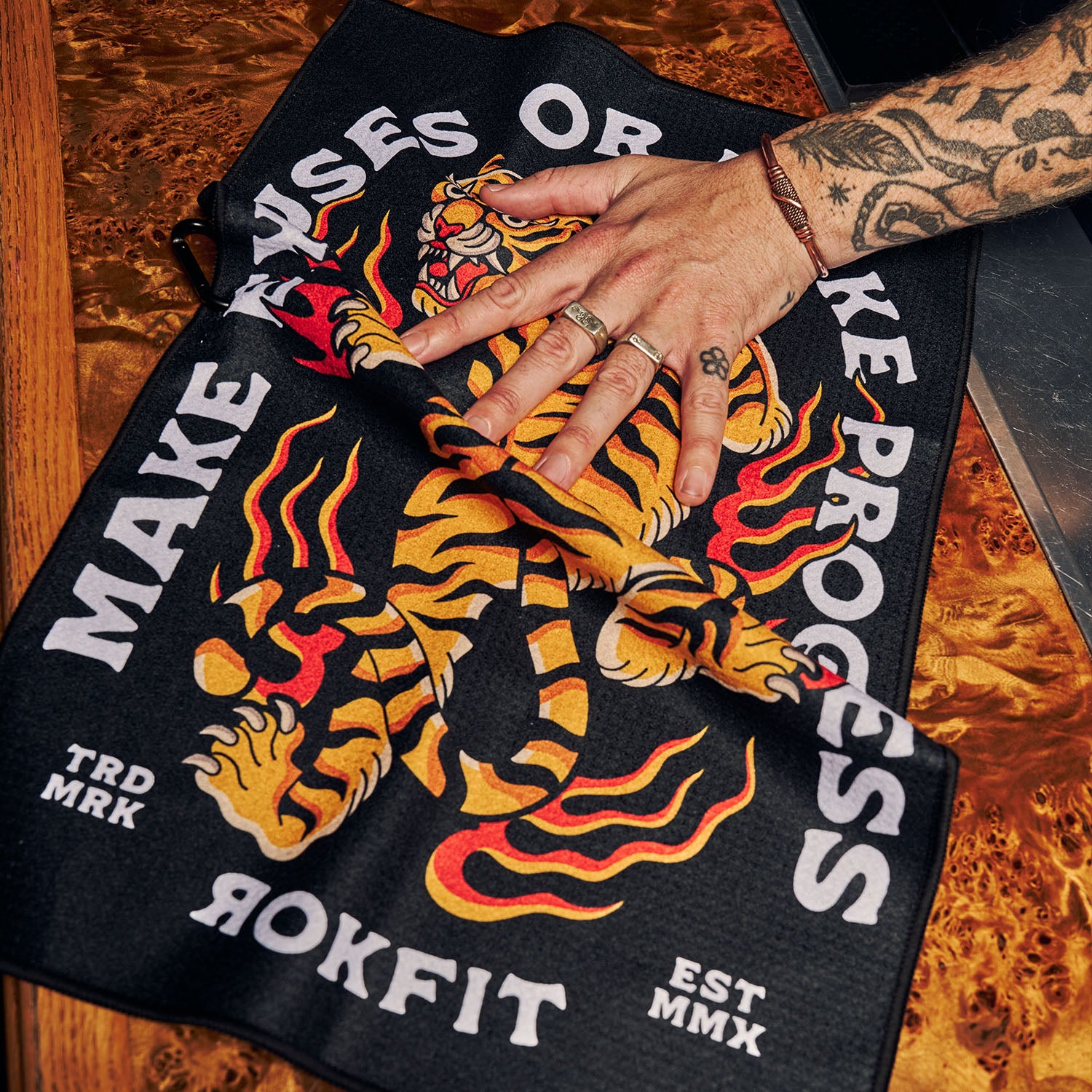 Utility Towel by RokFit | Multi-Use Gym, Golf & Everyday Towel