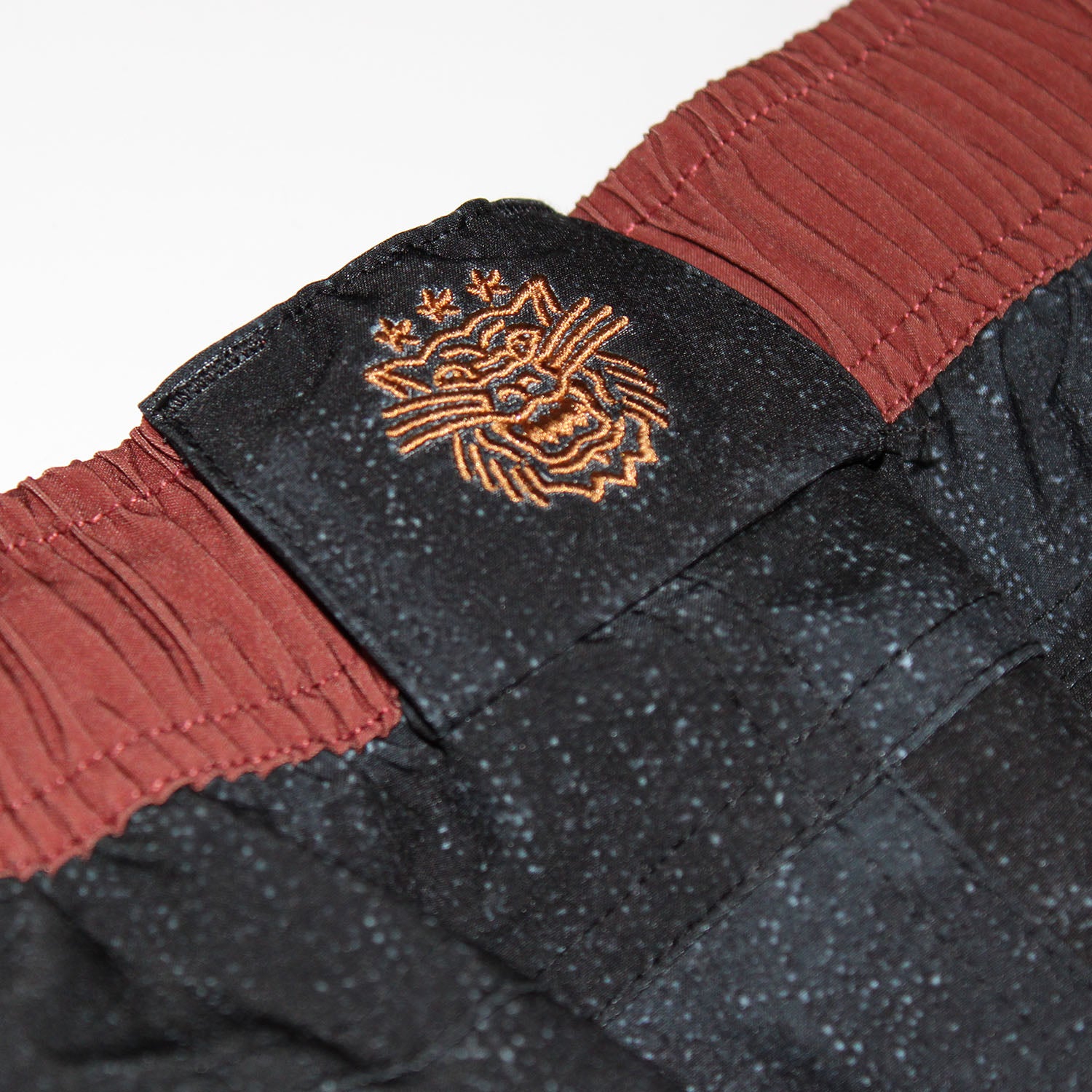 Omni Short